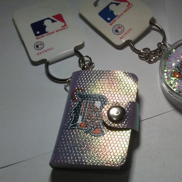 Detroit Tigers MBL Key Chains 2 styles Vintage NWT - Picture 2 of 4
